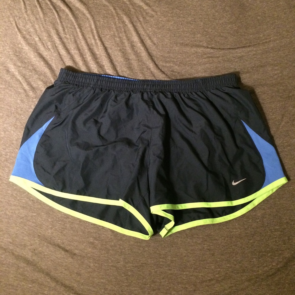💐CC💐 Nike Running Shorts